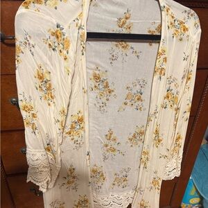 Floral Kimono with Lace Trim